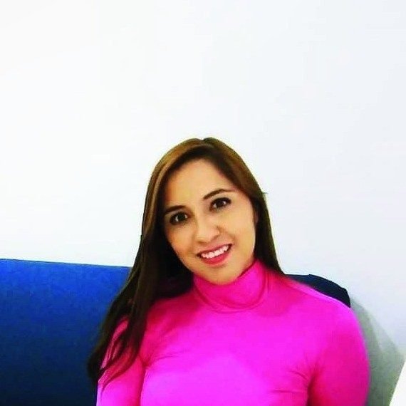 Angélica Arzate Flores, psicóloga con enfoque Gestalt
